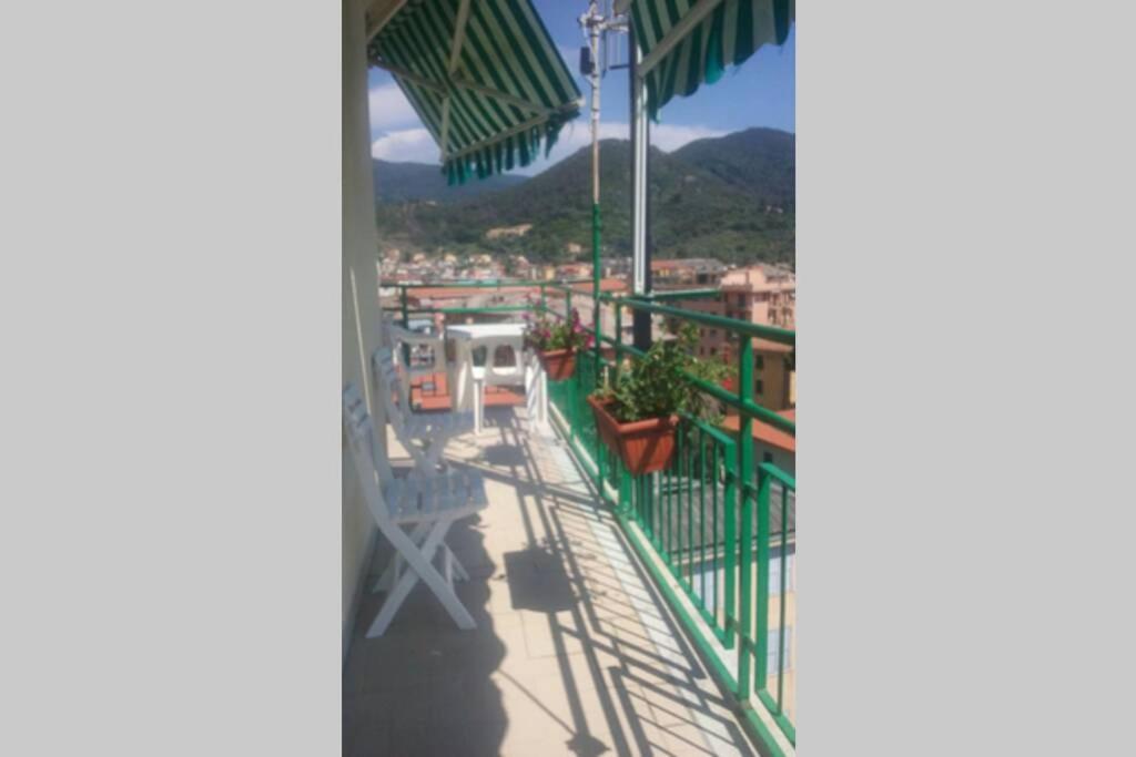Splendido Appartamento Vista Mare Λεβάντο Εξωτερικό φωτογραφία