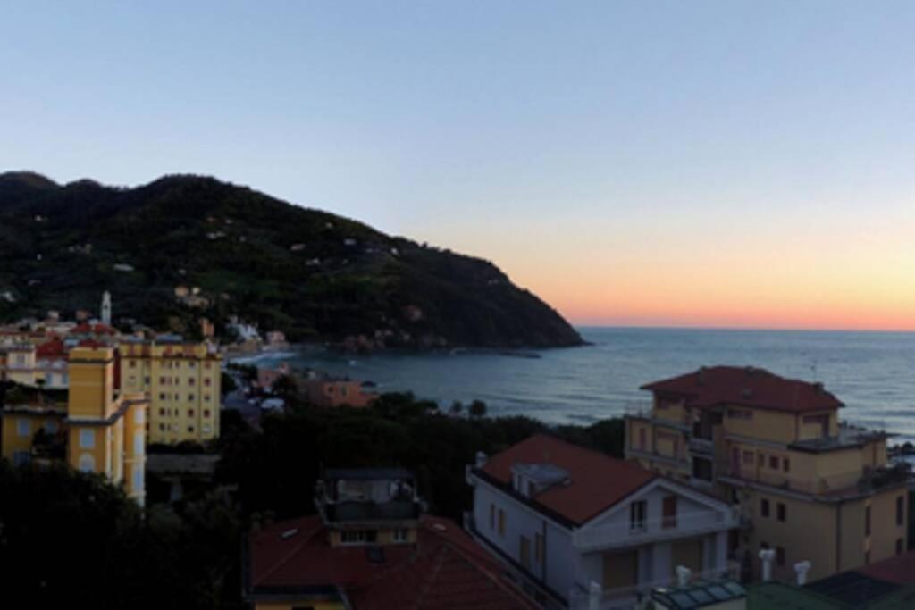 Splendido Appartamento Vista Mare Λεβάντο Εξωτερικό φωτογραφία